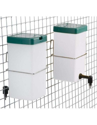 BEBEDERO CHUPETE PARA CONEJOS CON BOTELLA COPELE