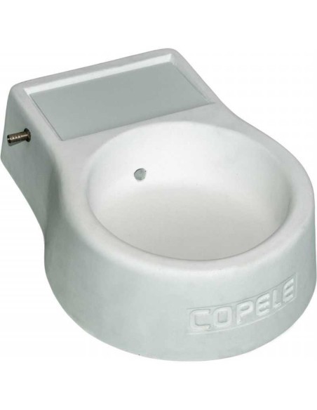 BEBEDERO AUTOMÁTICO EN HORMIGÓN COPELE