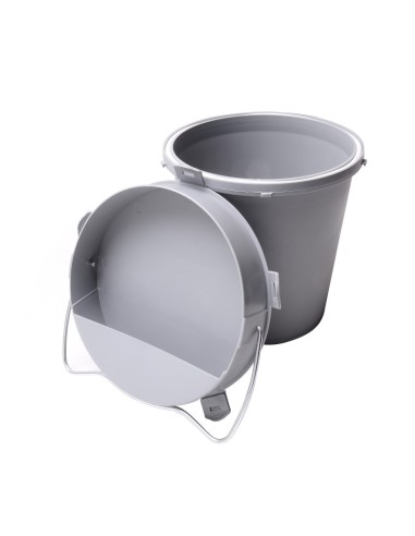 BEBEDERO CUBO PLASTICO GRIS 5,5 LITROS COPELE