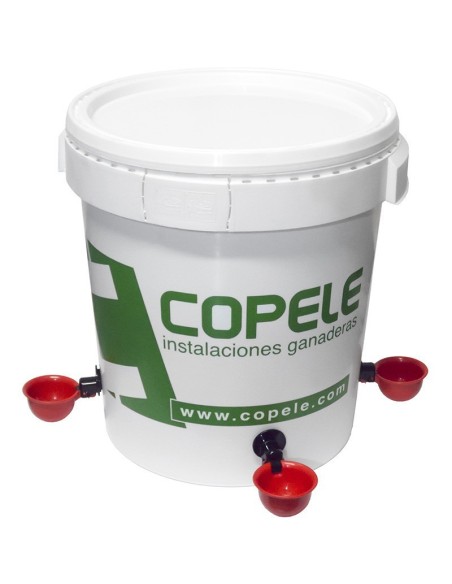 DEPÓSITO CON BEBEDEROS B 70 30 LITROS COPELE